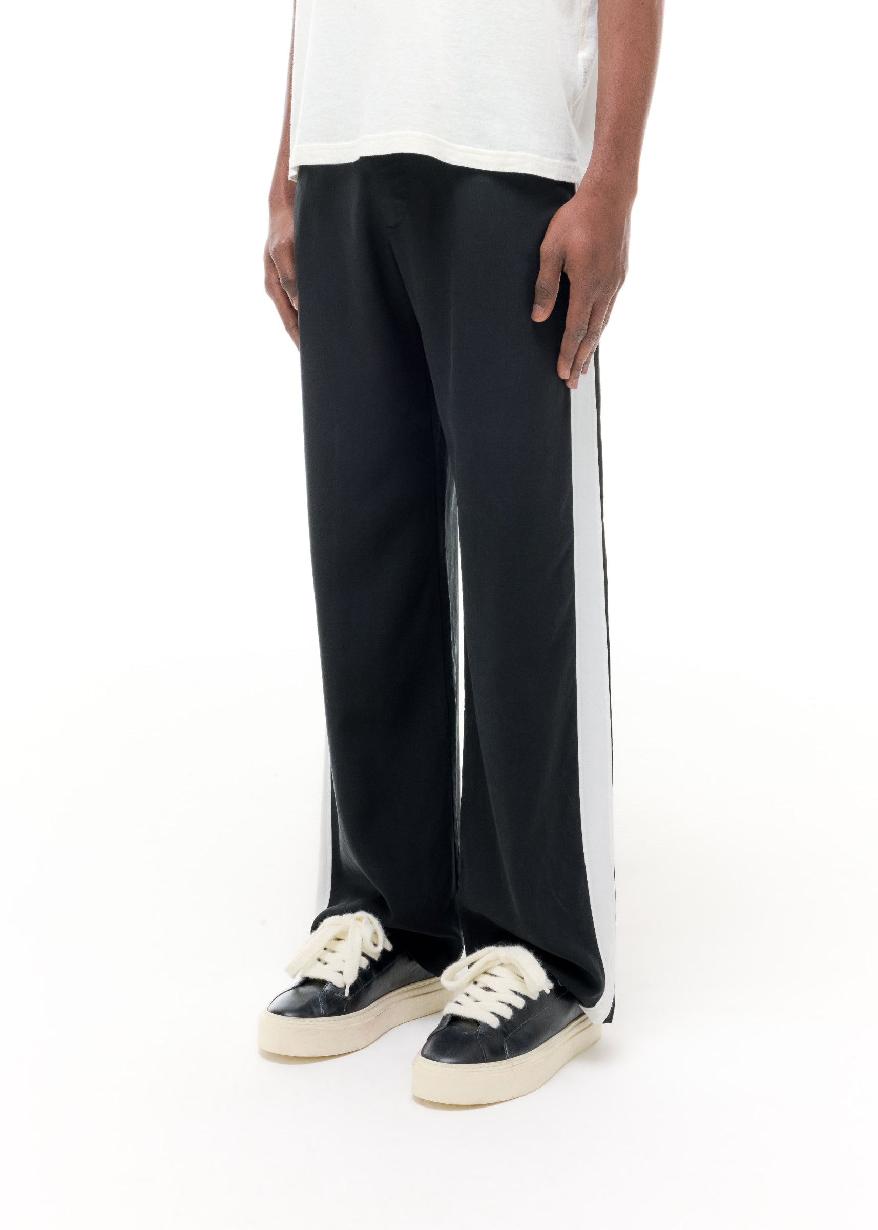 SIDE TAPED TRACK TROUSER