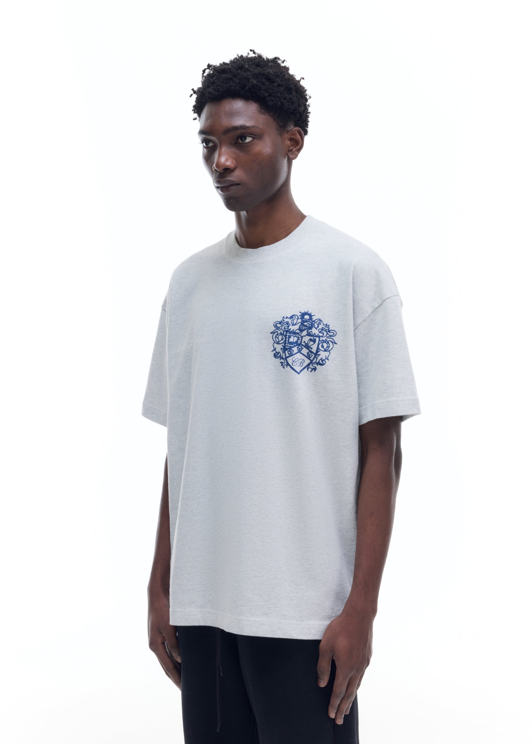 COLLEGIATE CREST T-SHIRT