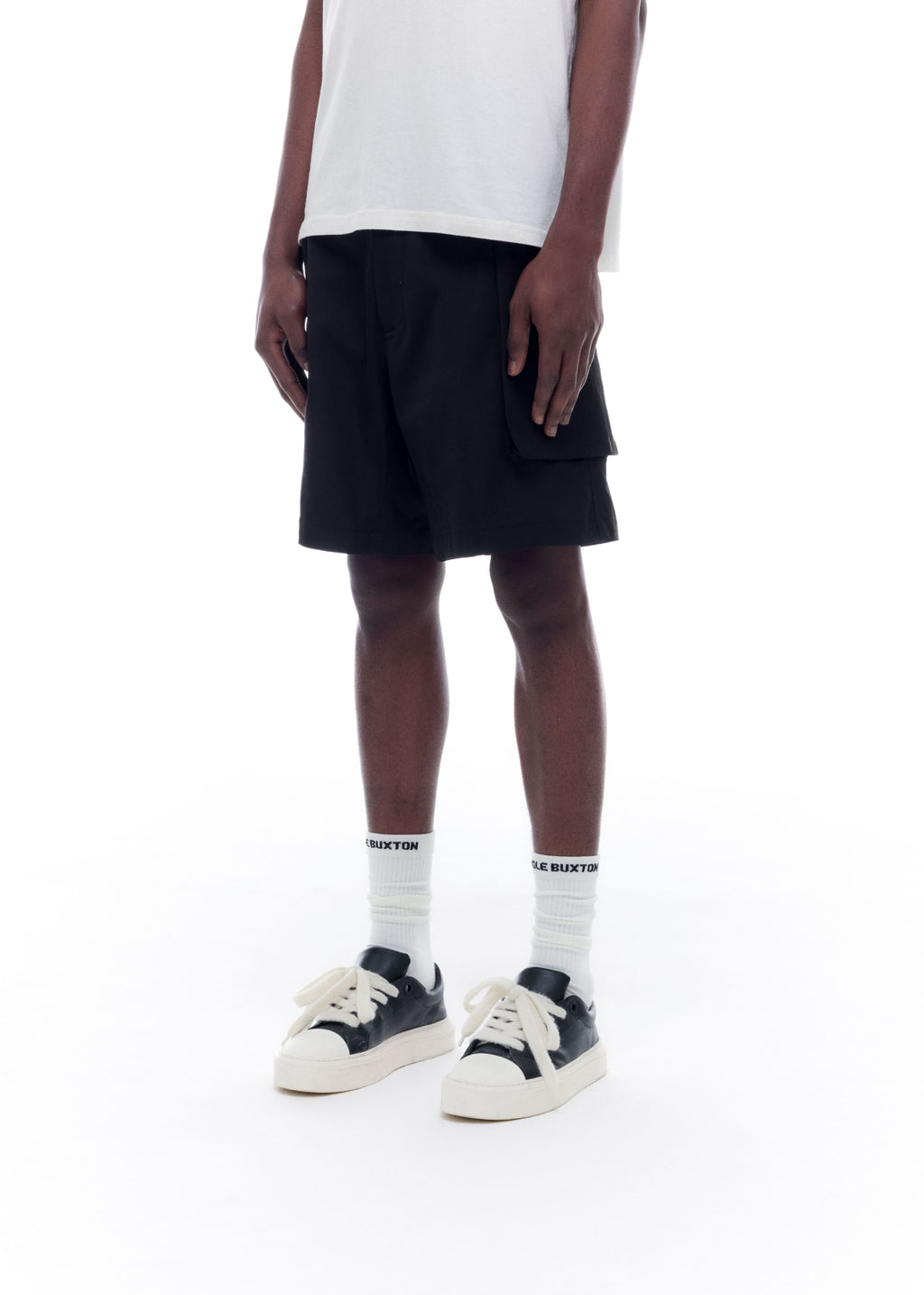 TECH CARGO POCKET SHORTS