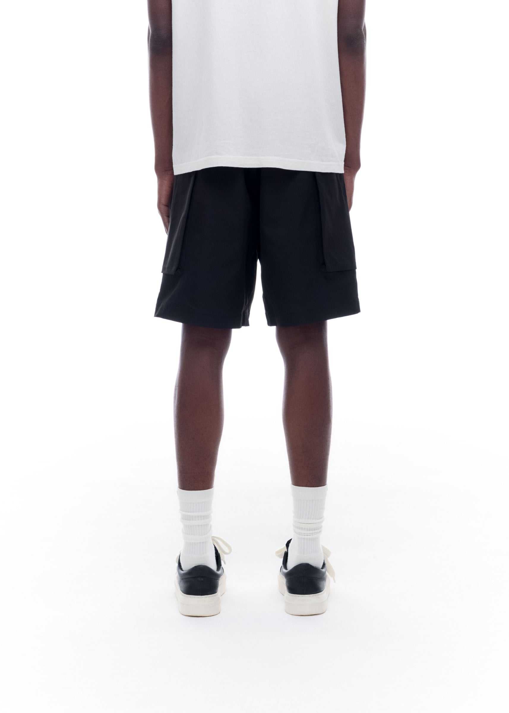 TECH CARGO POCKET SHORTS
