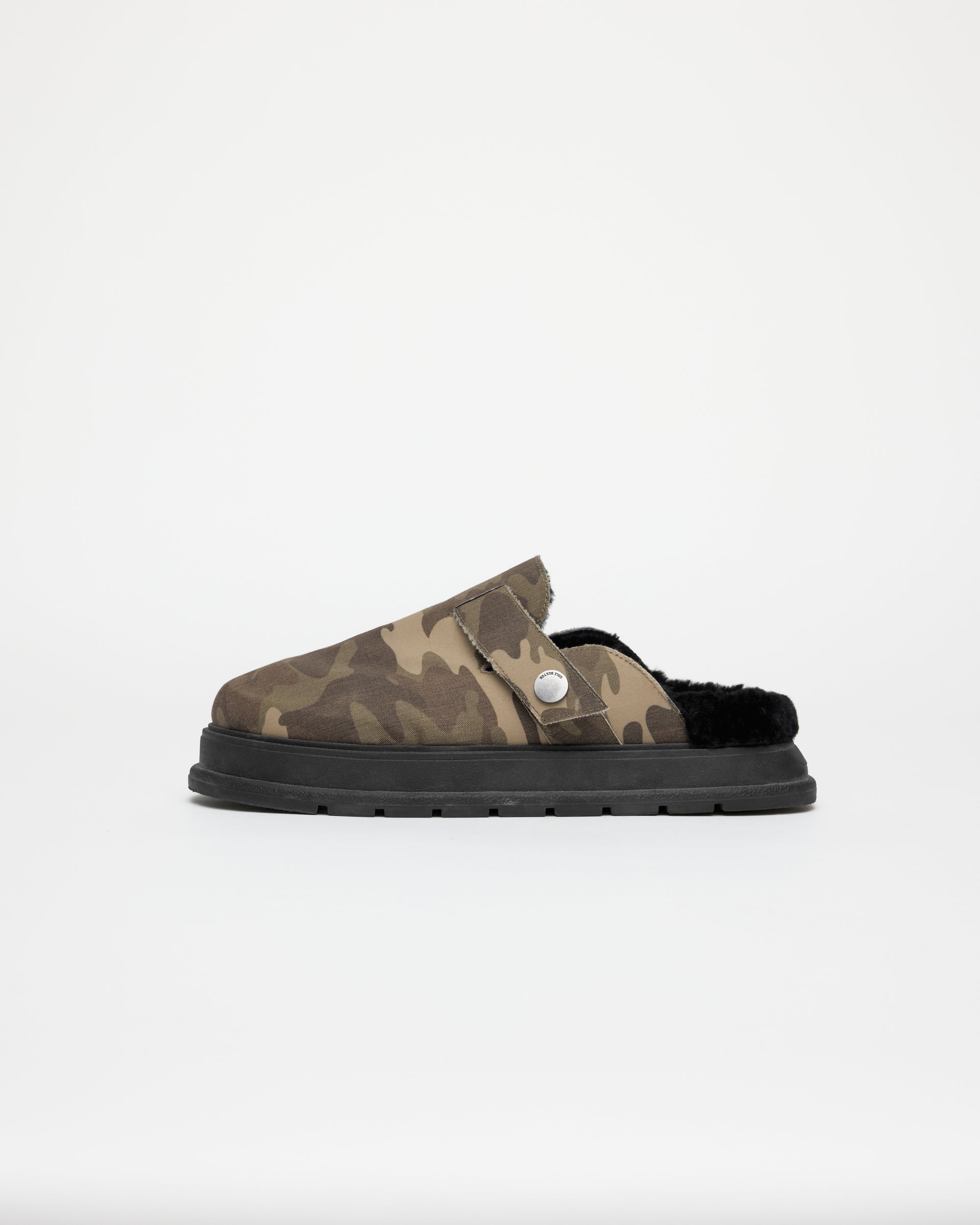 THE CAMO MULE