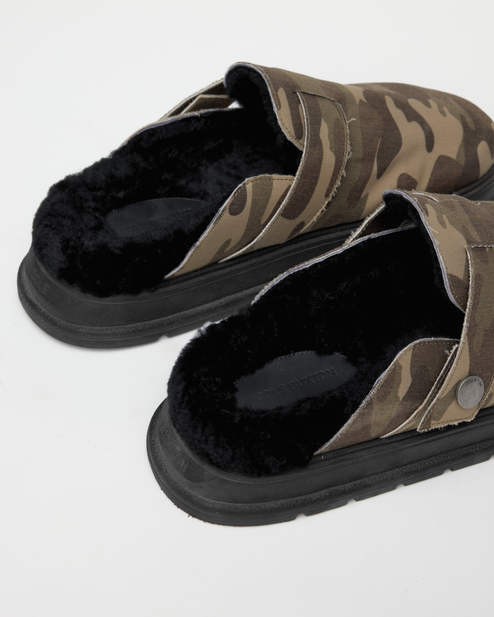 THE CAMO MULE