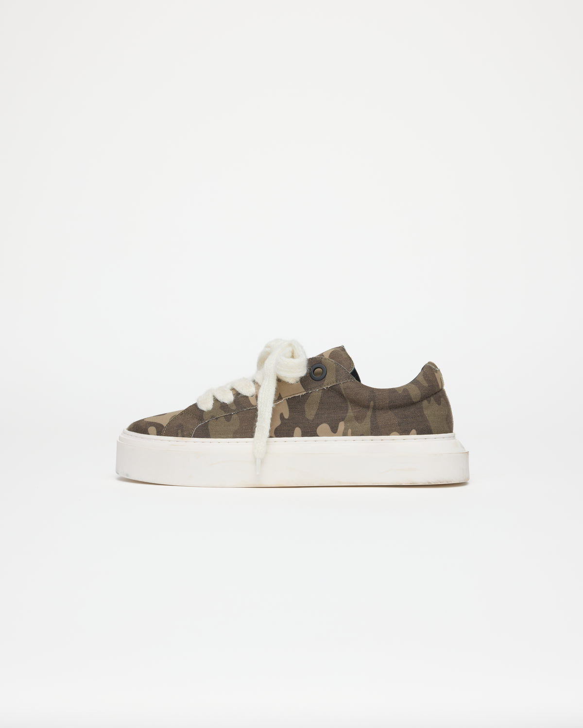 THE CAMO WILSON SNEAKER