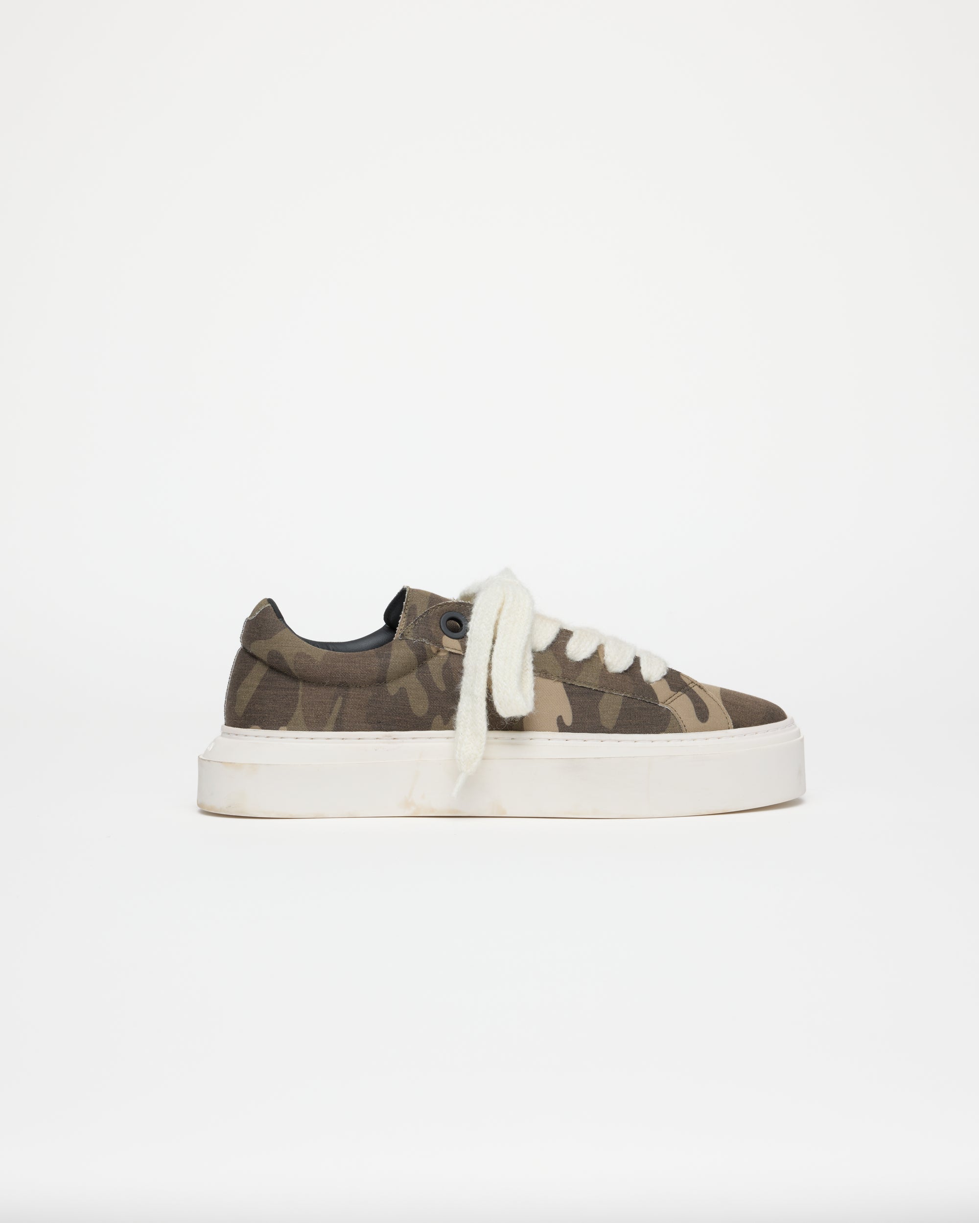 THE CAMO WILSON SNEAKER
