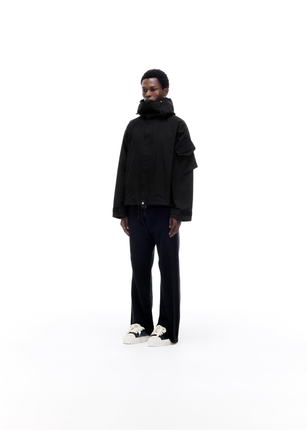 HOODED JACKET