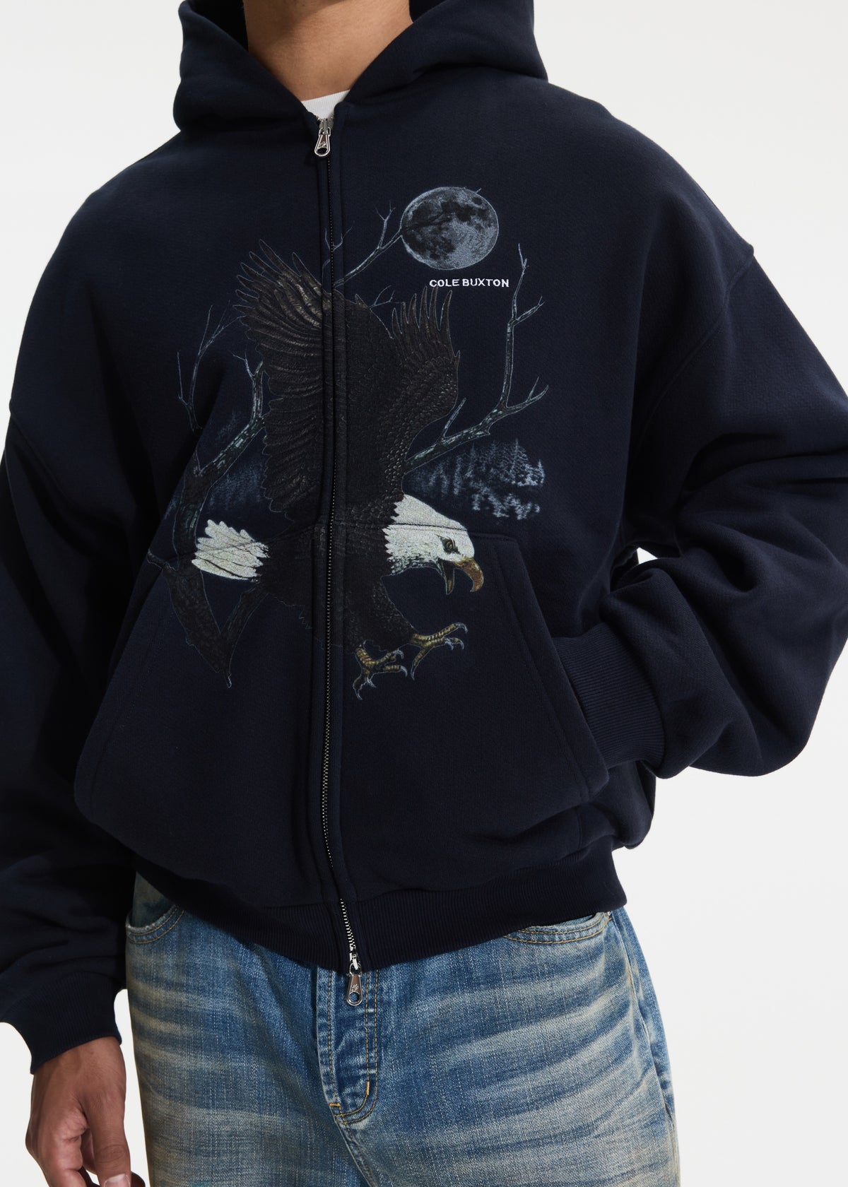 EAGLE ZIPPED HOODIE