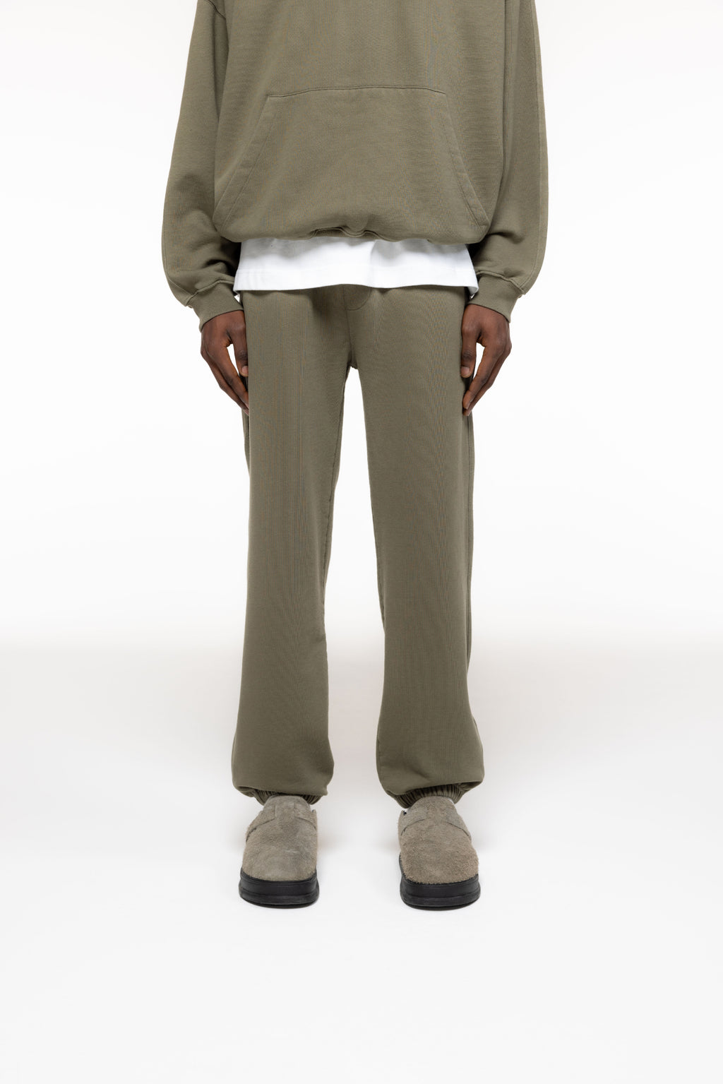 Cole Buxton | Heavyweight Warm Up Sweatpants | Mens | Khaki