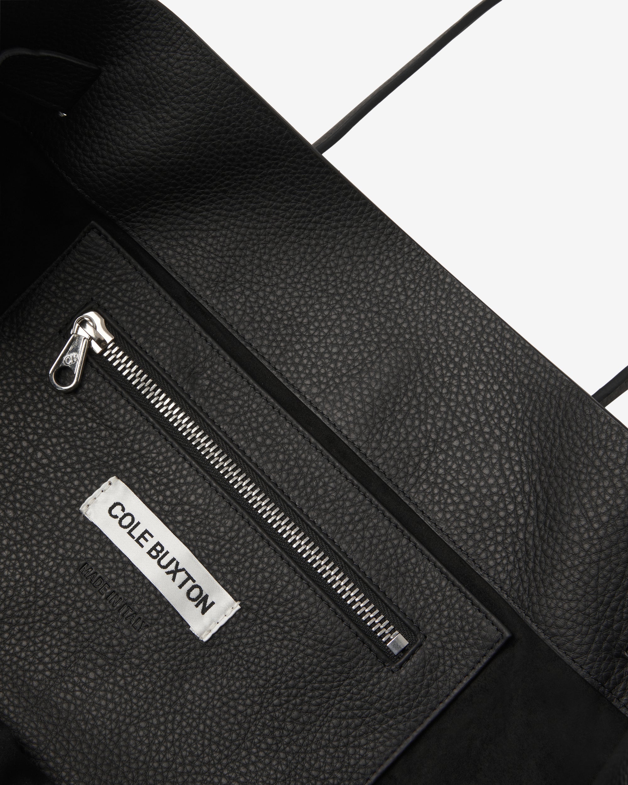 TEXTURED LEATHER HOLDALL TOTE