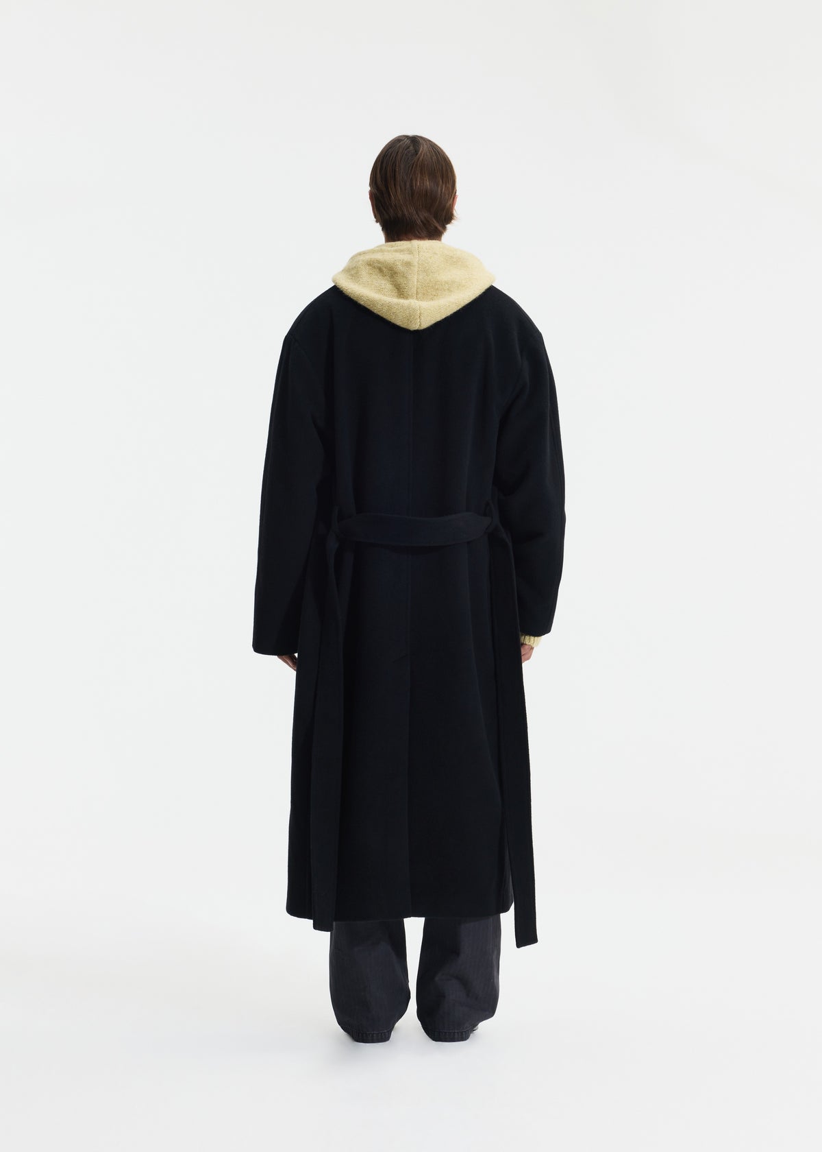 SPLIT OVERCOAT