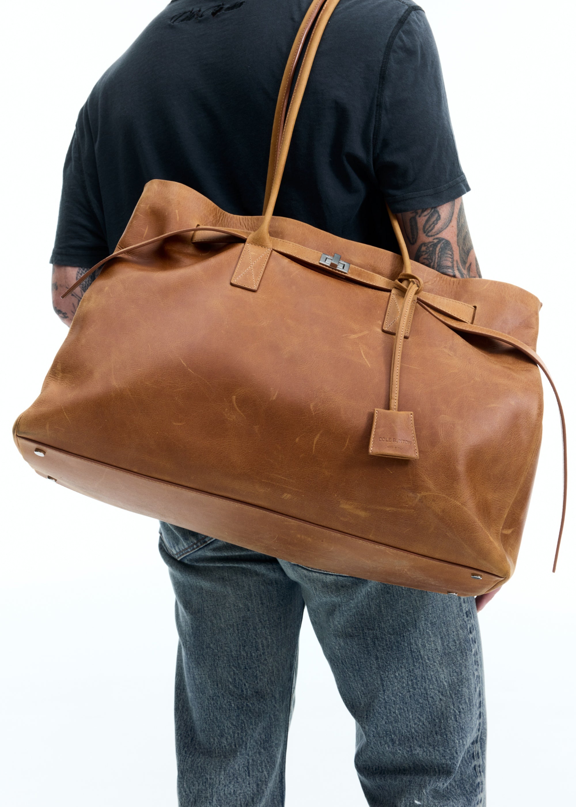 LEATHER HOLDALL TOTE