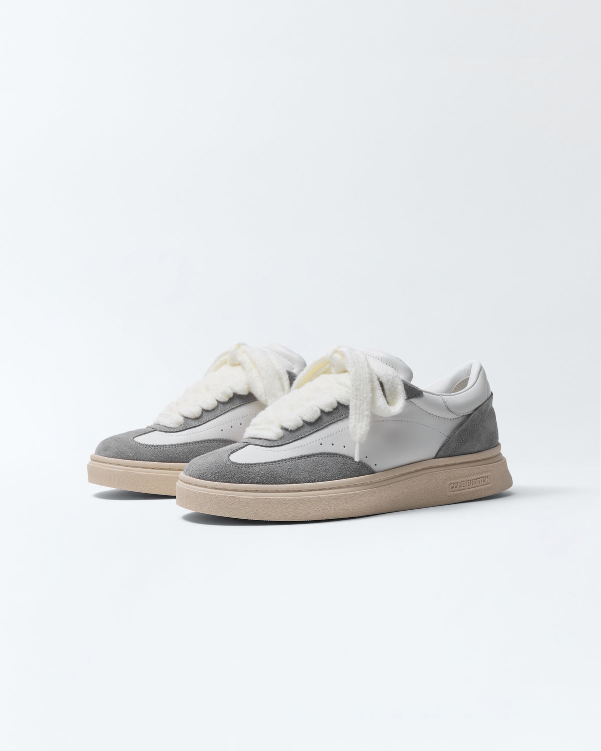 STADIUM SNEAKER