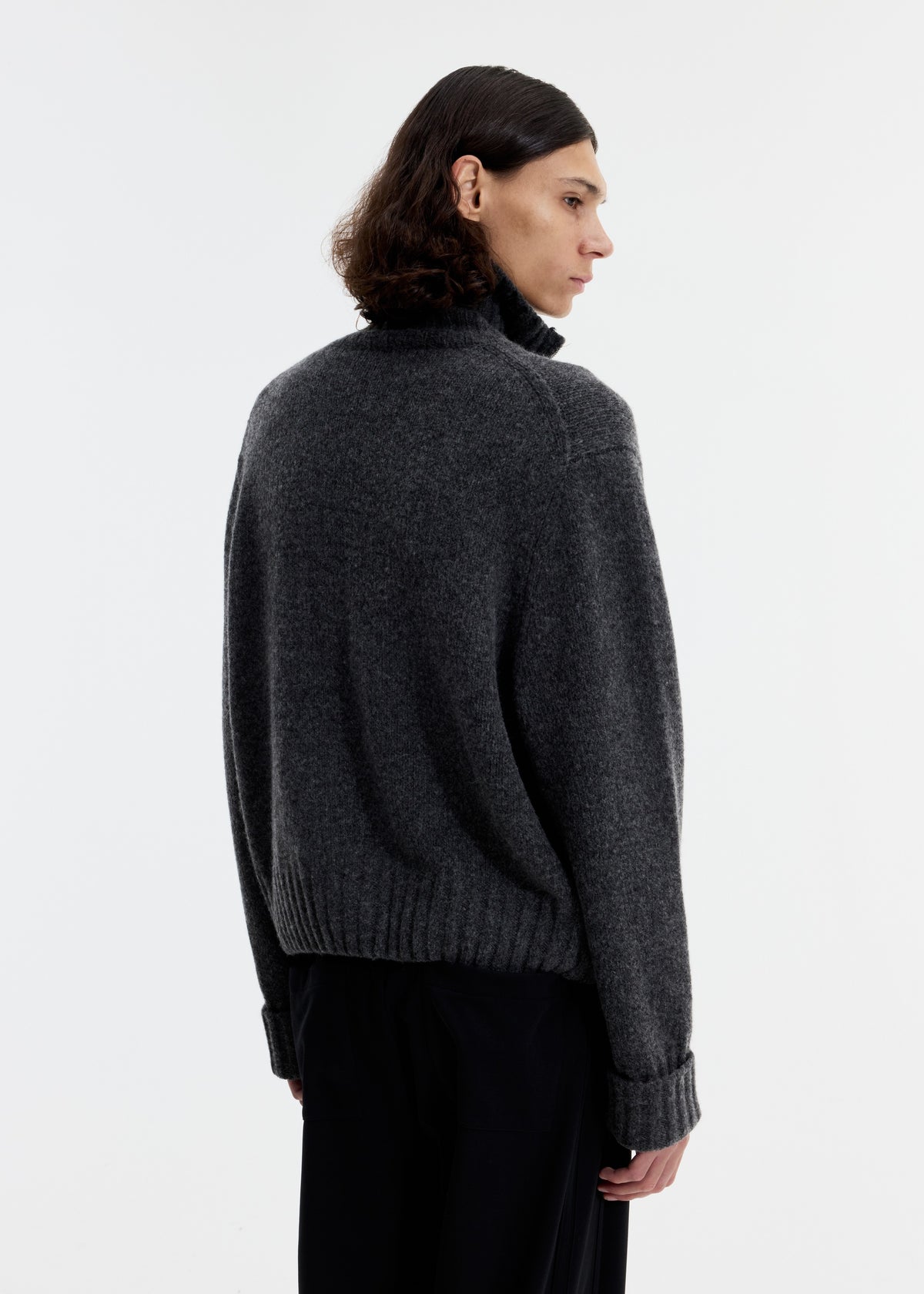 HIGH NECK KNIT ZIP THROUGH