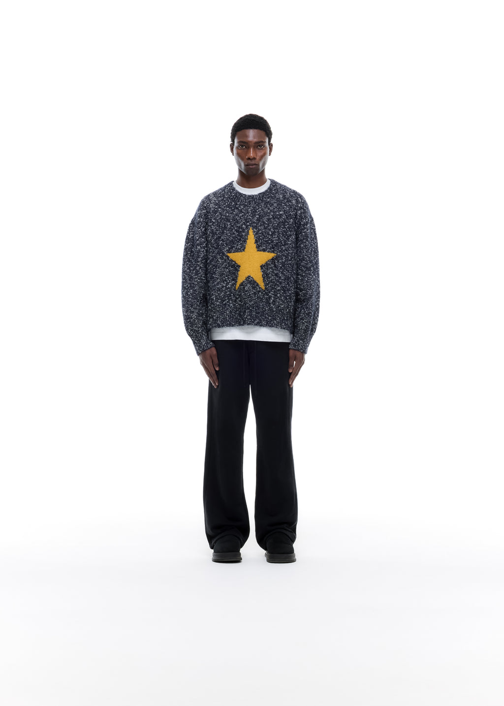 STAR KNIT SWEATER