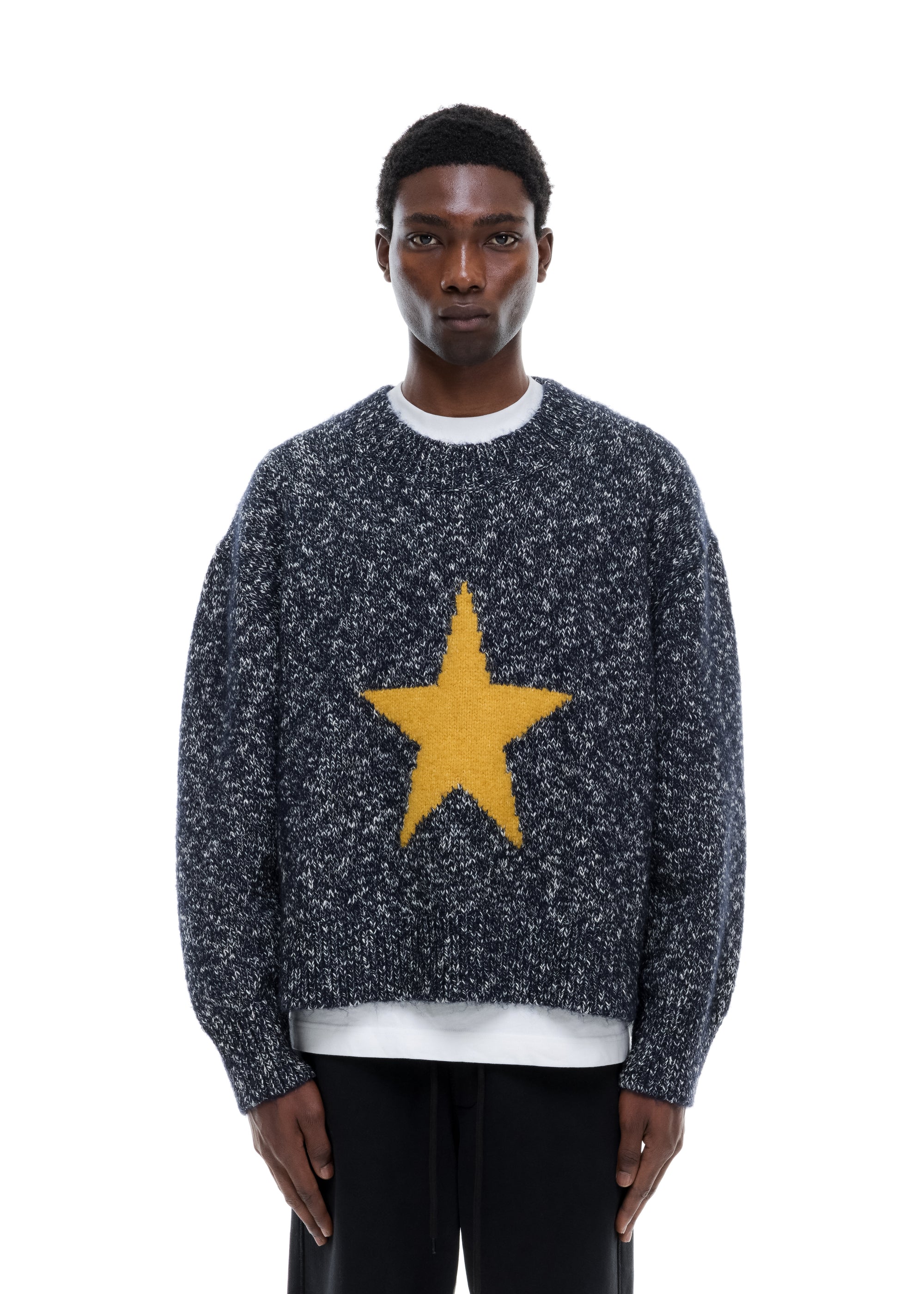 STAR KNIT SWEATER