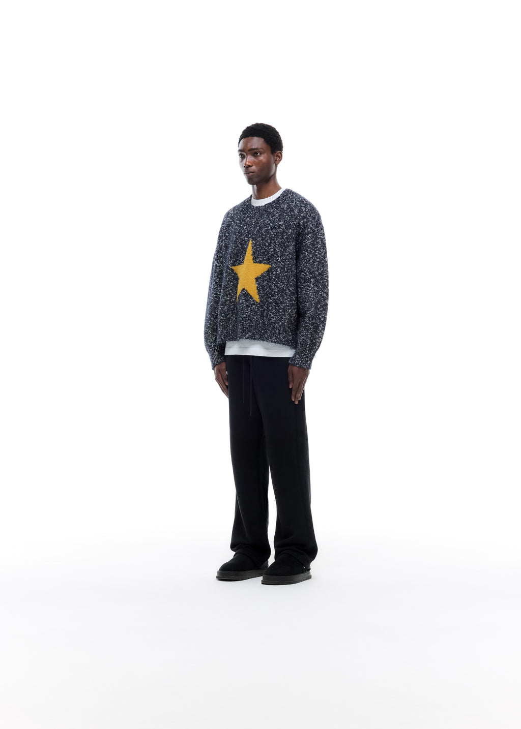 STAR KNIT SWEATER