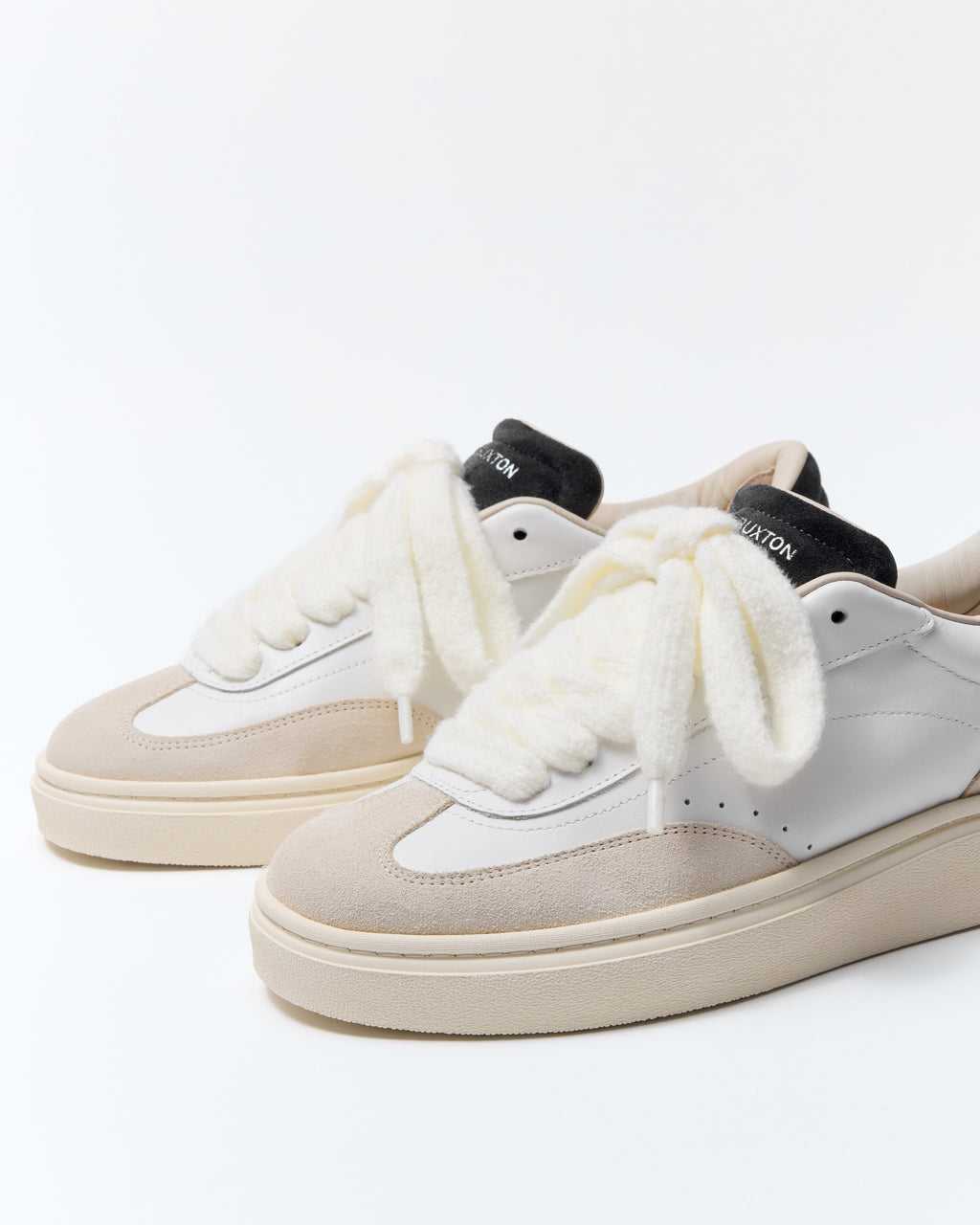 STADIUM SNEAKER