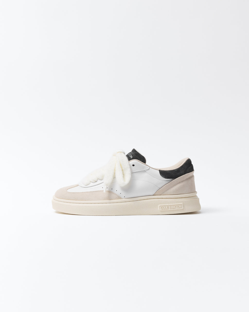STADIUM SNEAKER