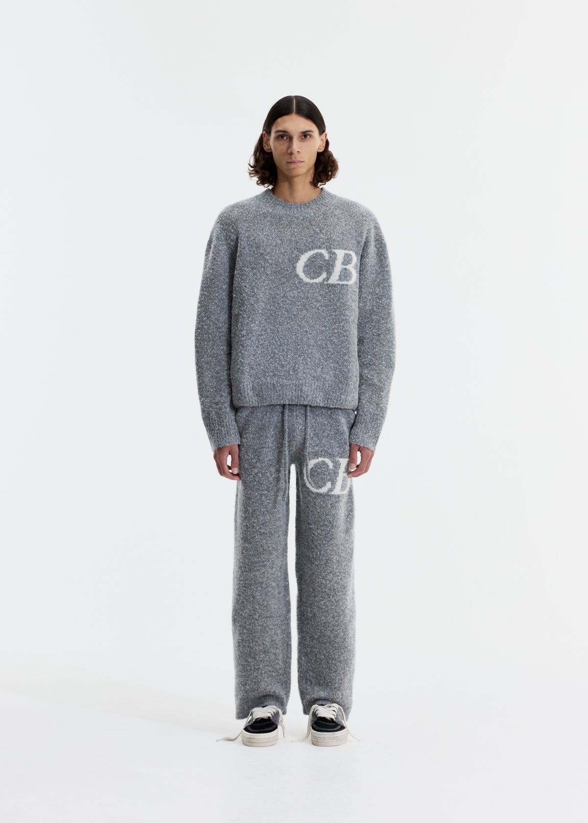 CB LOGO KNIT SWEATER