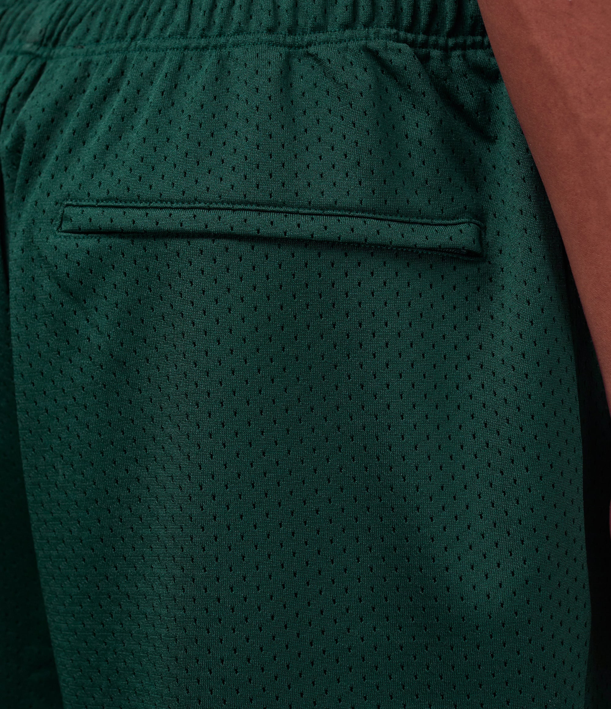 INTERNATIONAL MESH SHORTS