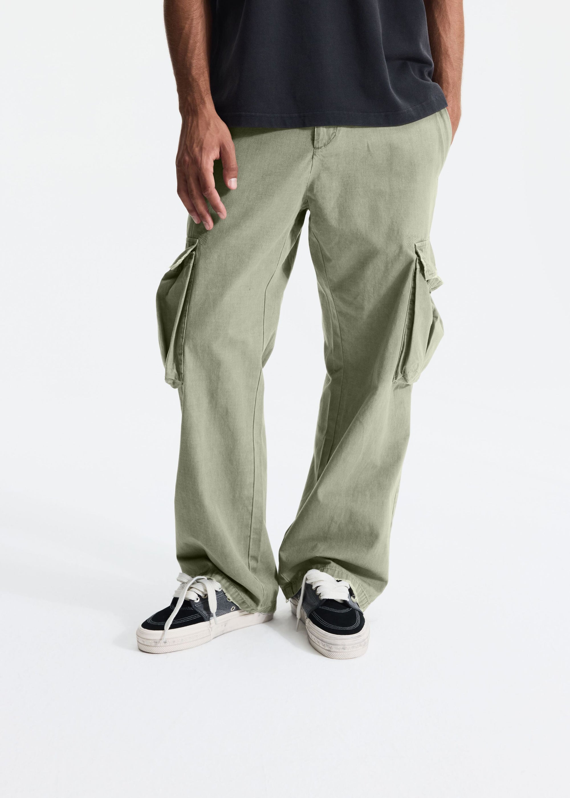 RIPSTOP CARGO TROUSERS