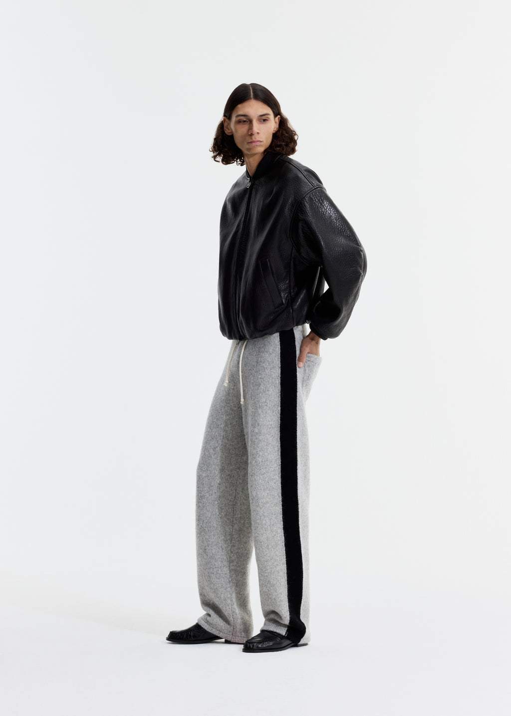 SIDE STRIPE KNIT PANTS