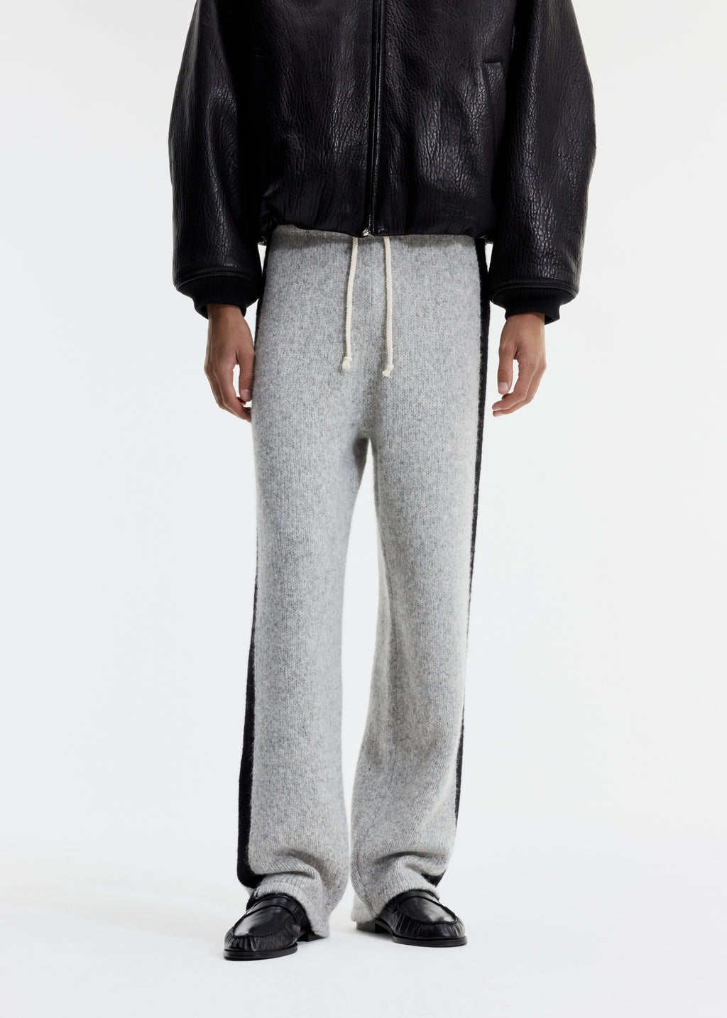 SIDE STRIPE KNIT PANTS
