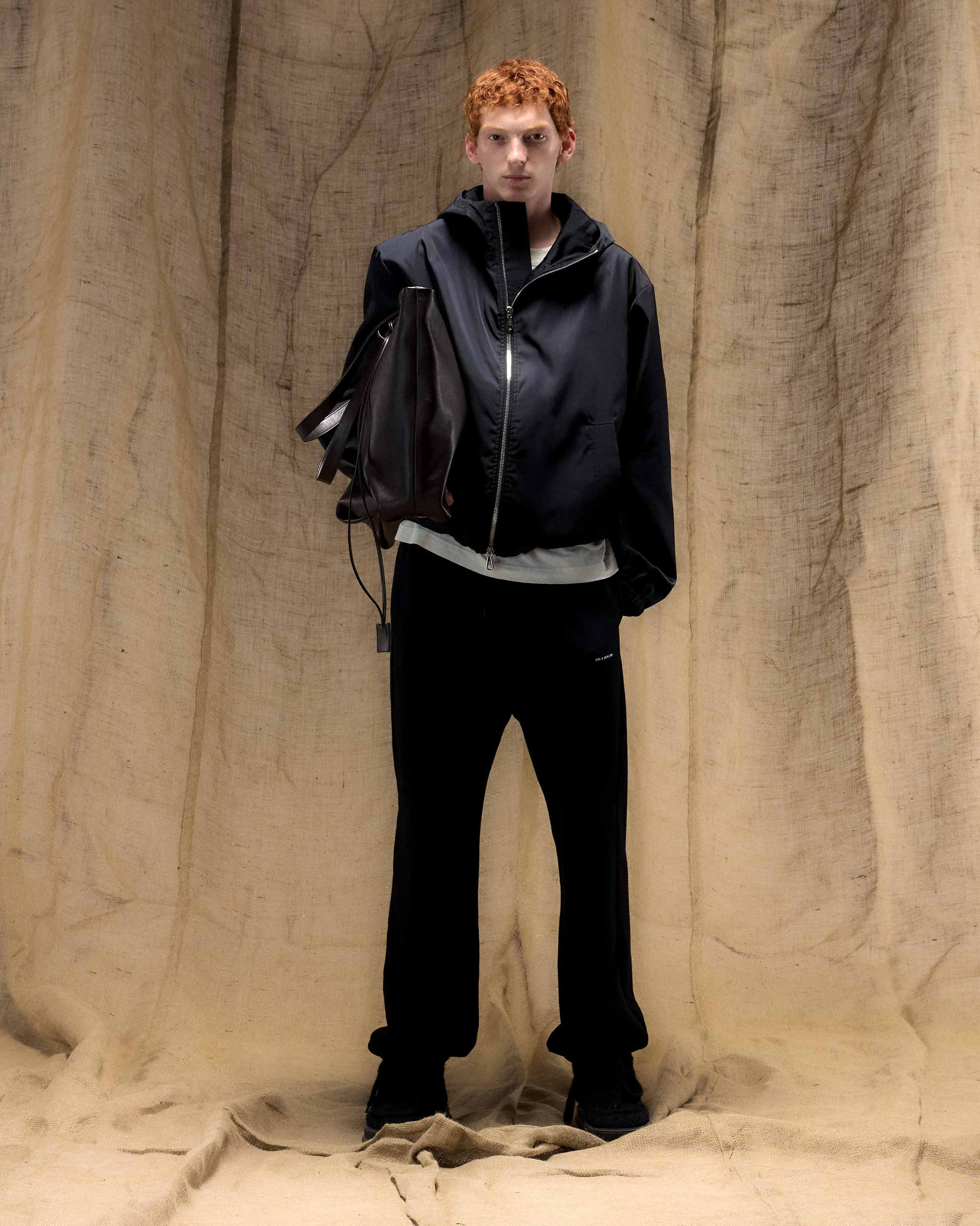 ジャケット・アウター 230058 NYLON HOODED BLOUSON HOODED NYLON WINDBREAKER – Cole Buxton