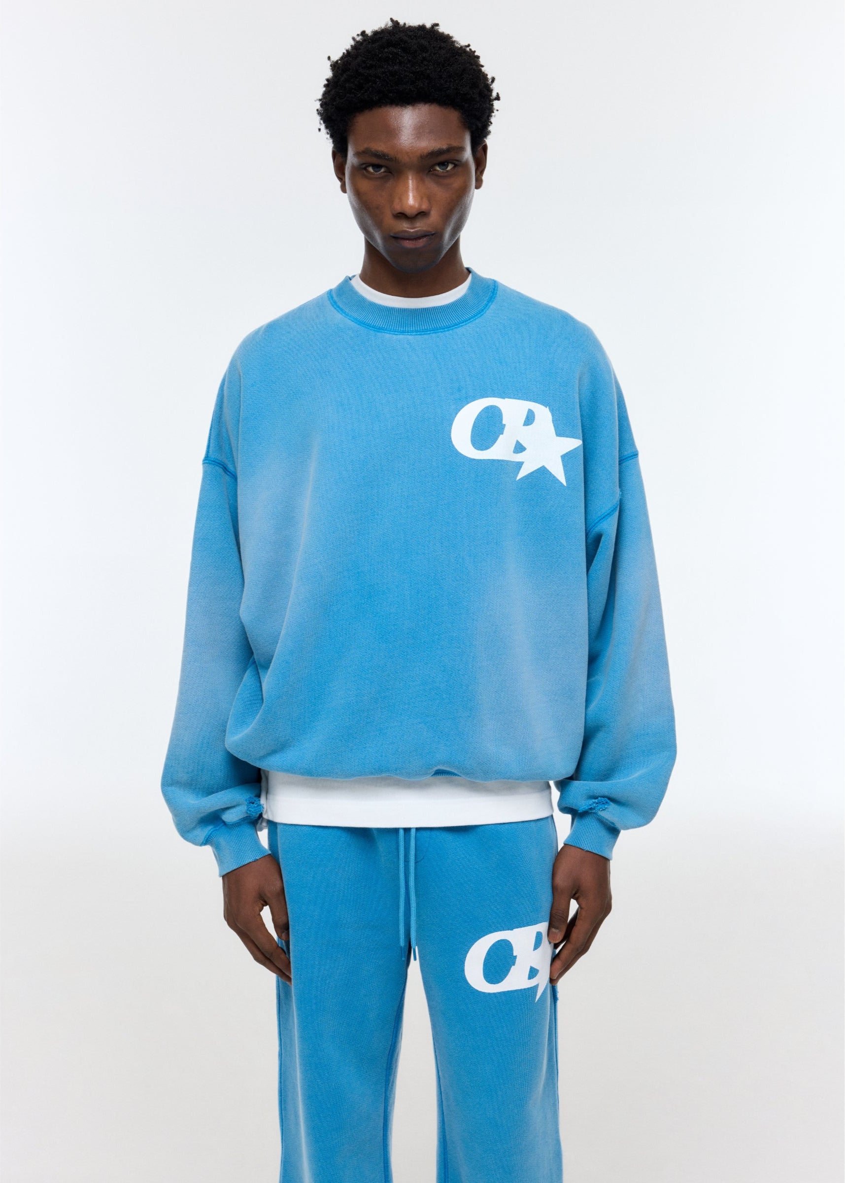 CB STAR DISTRESSED SWEATSHIRT