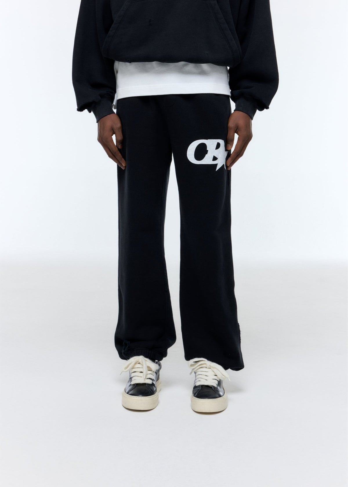 CB STAR DISTRESSED SWEATPANTS