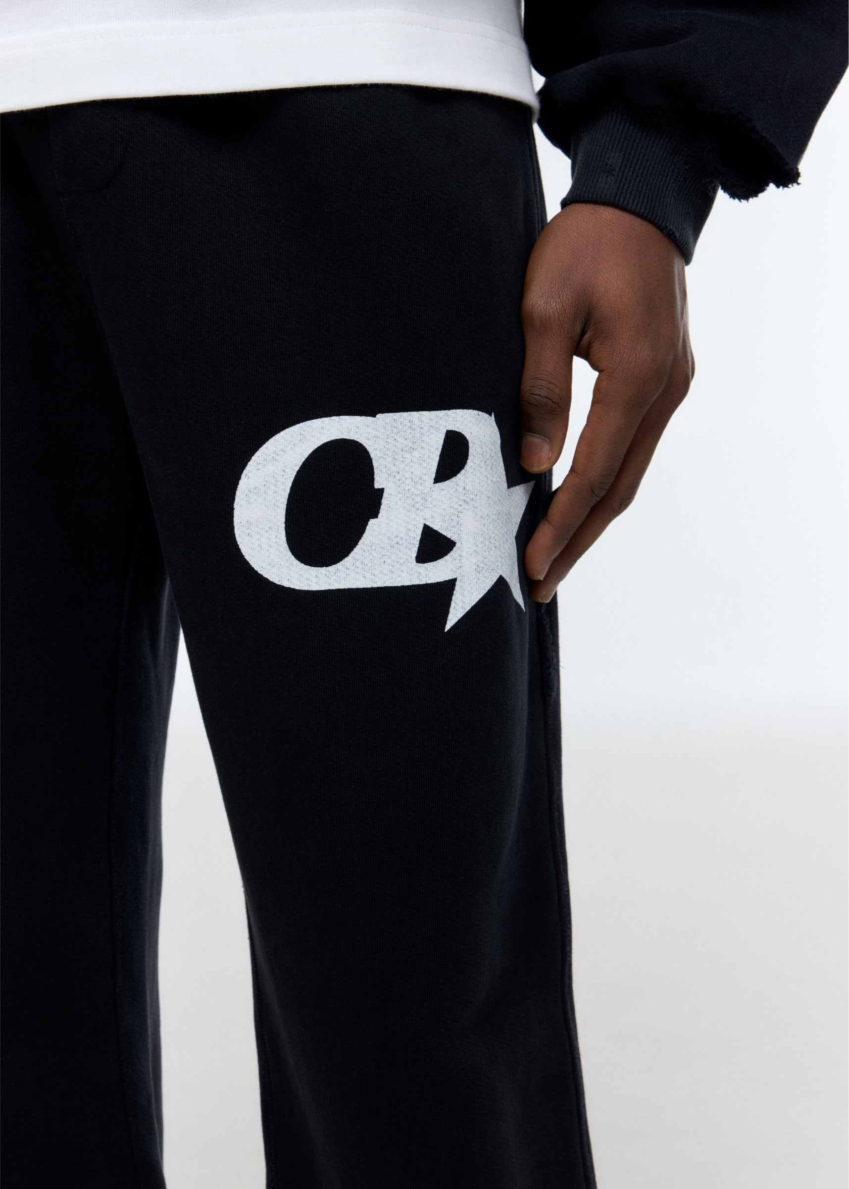 CB STAR DISTRESSED SWEATPANTS