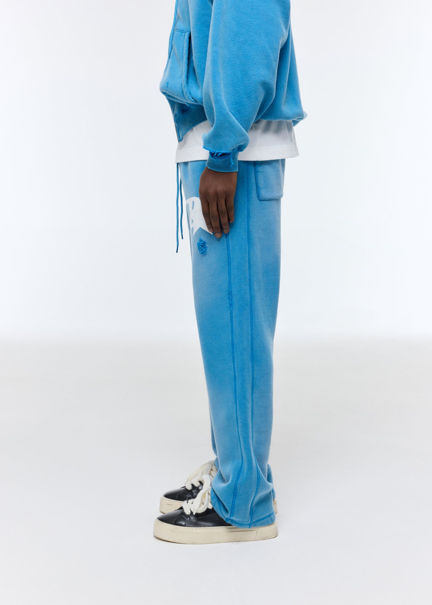 CB STAR DISTRESSED LOUNGE PANTS