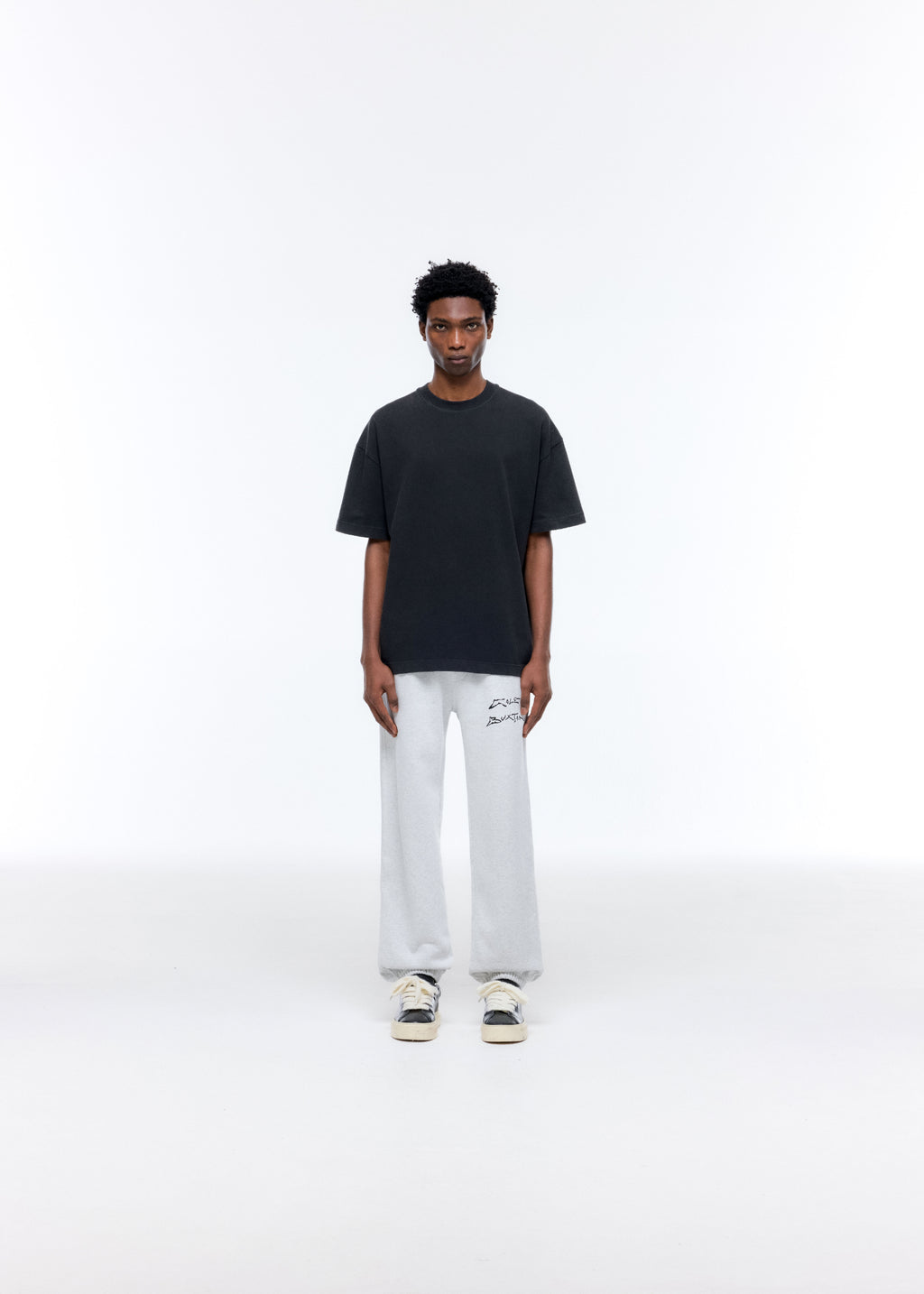 AKIMBO X CB SWEATPANTS