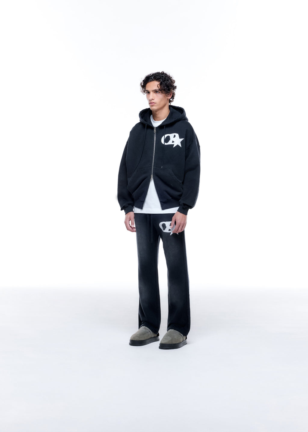 CB STAR DISTRESSED POCKET ZIPPED HOODIE