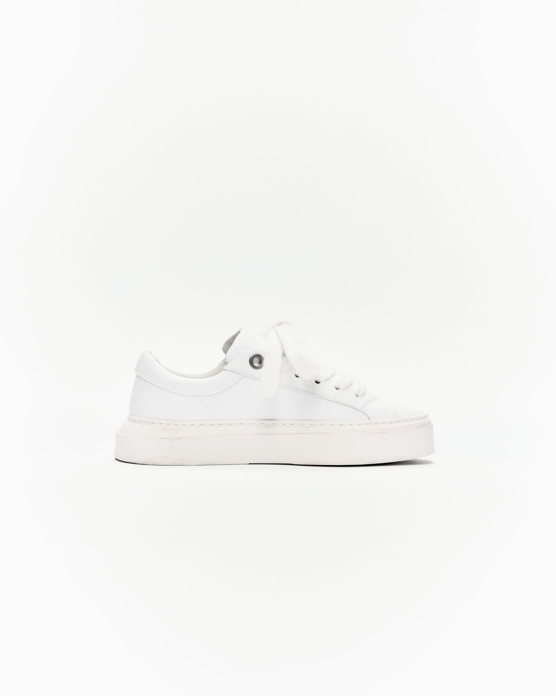 THE CB STAR SNEAKER