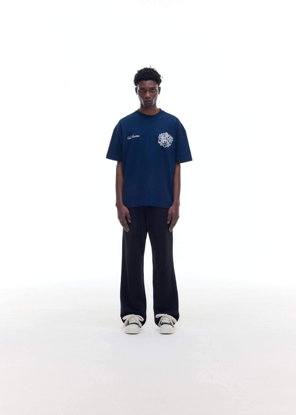 COLLEGIATE CREST T-SHIRT