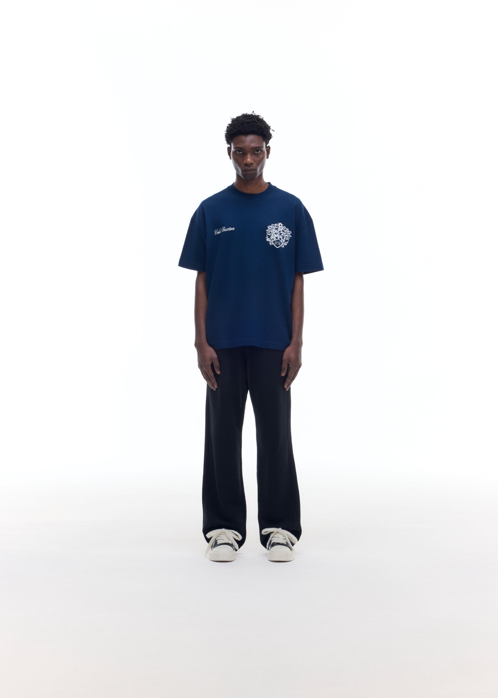 COLLEGIATE CREST T-SHIRT