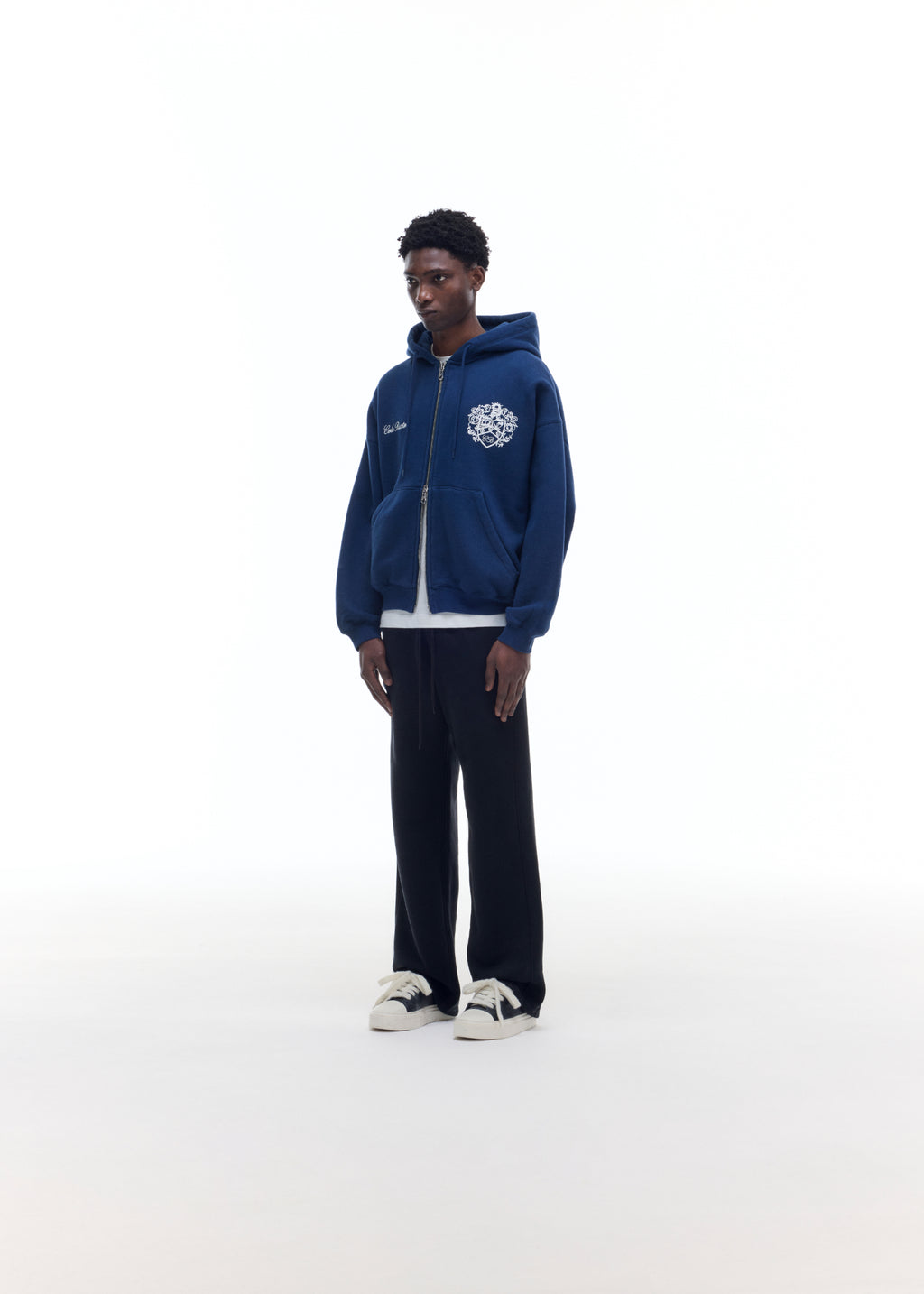 COLLEGIATE CREST ZIPPED HOODIE