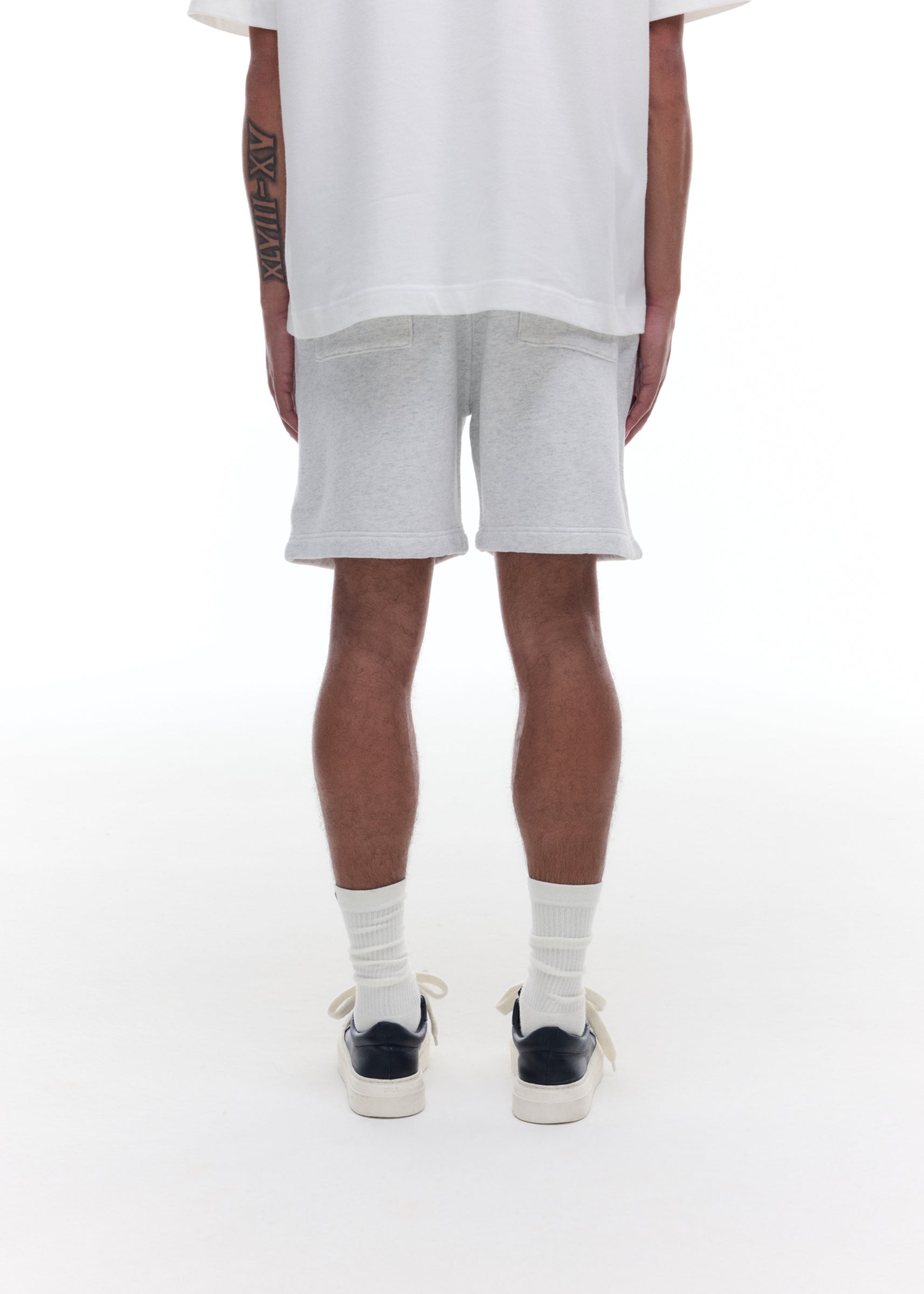 DISTRESSED COLLEGIATE CREST SHORTS