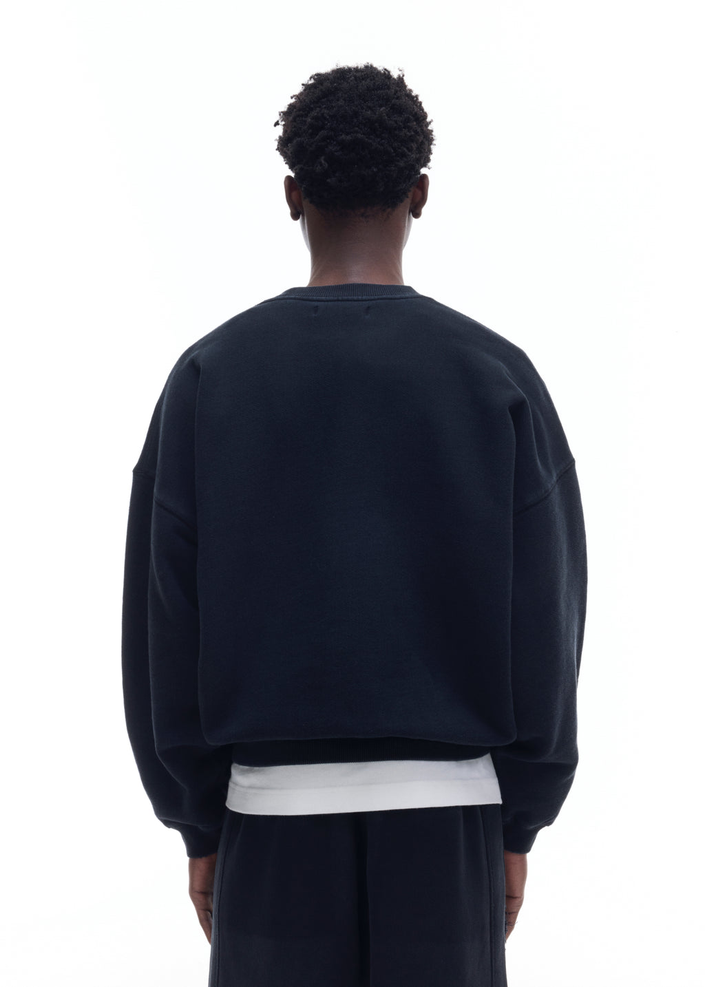 DISTRESSED COLLEGIATE CREST SWEATSHIRT