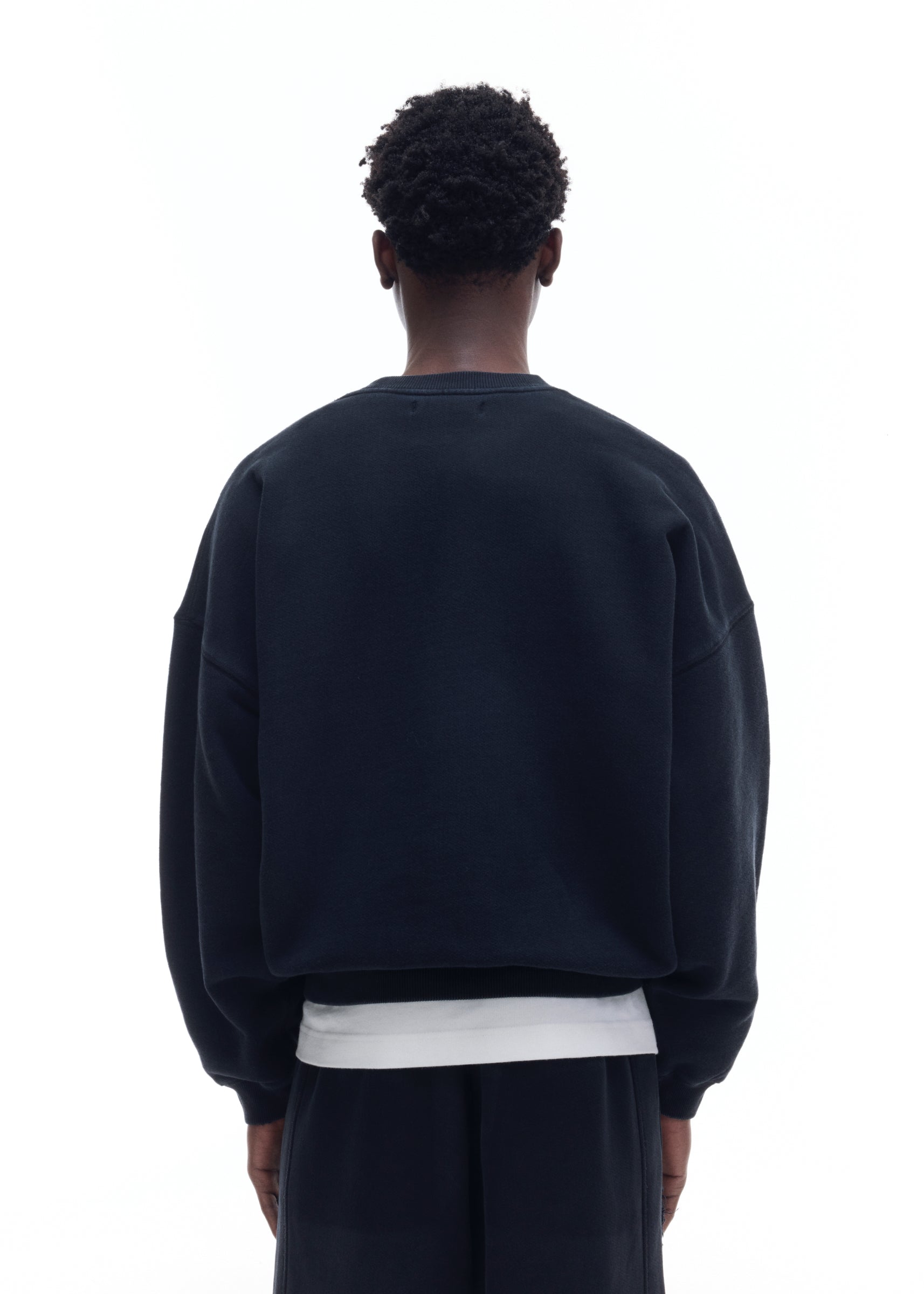 DISTRESSED COLLEGIATE CREST SWEATSHIRT