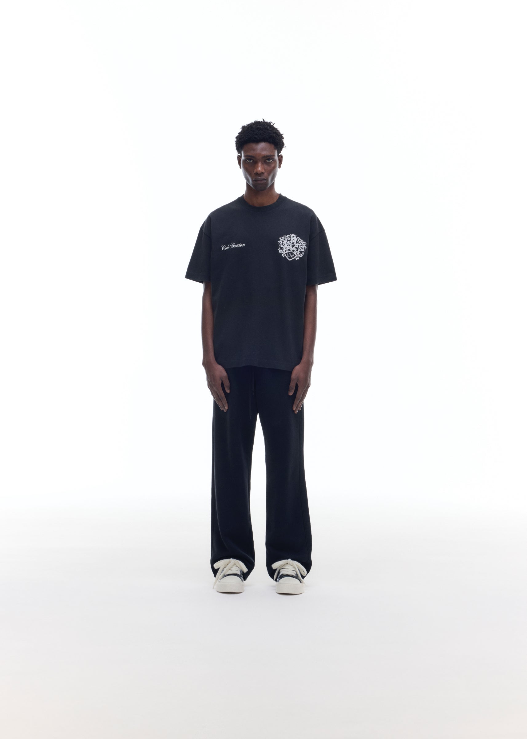 COLLEGIATE CREST T-SHIRT