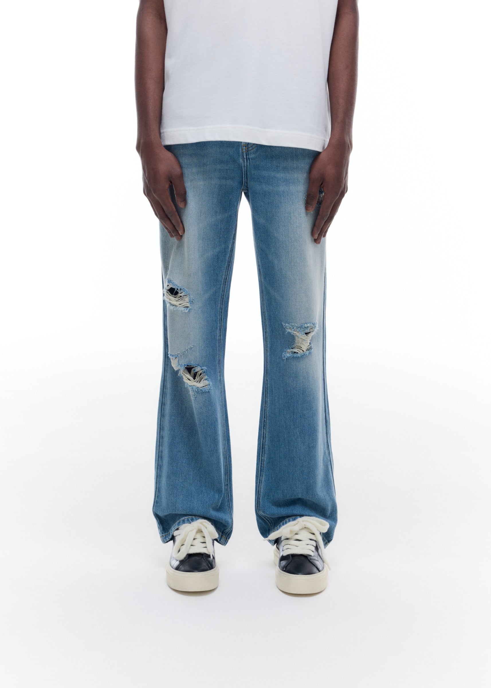 DISTRESSED FRONT JEANS