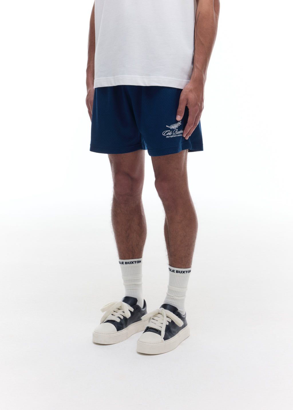 INTERNATIONAL MESH SHORTS