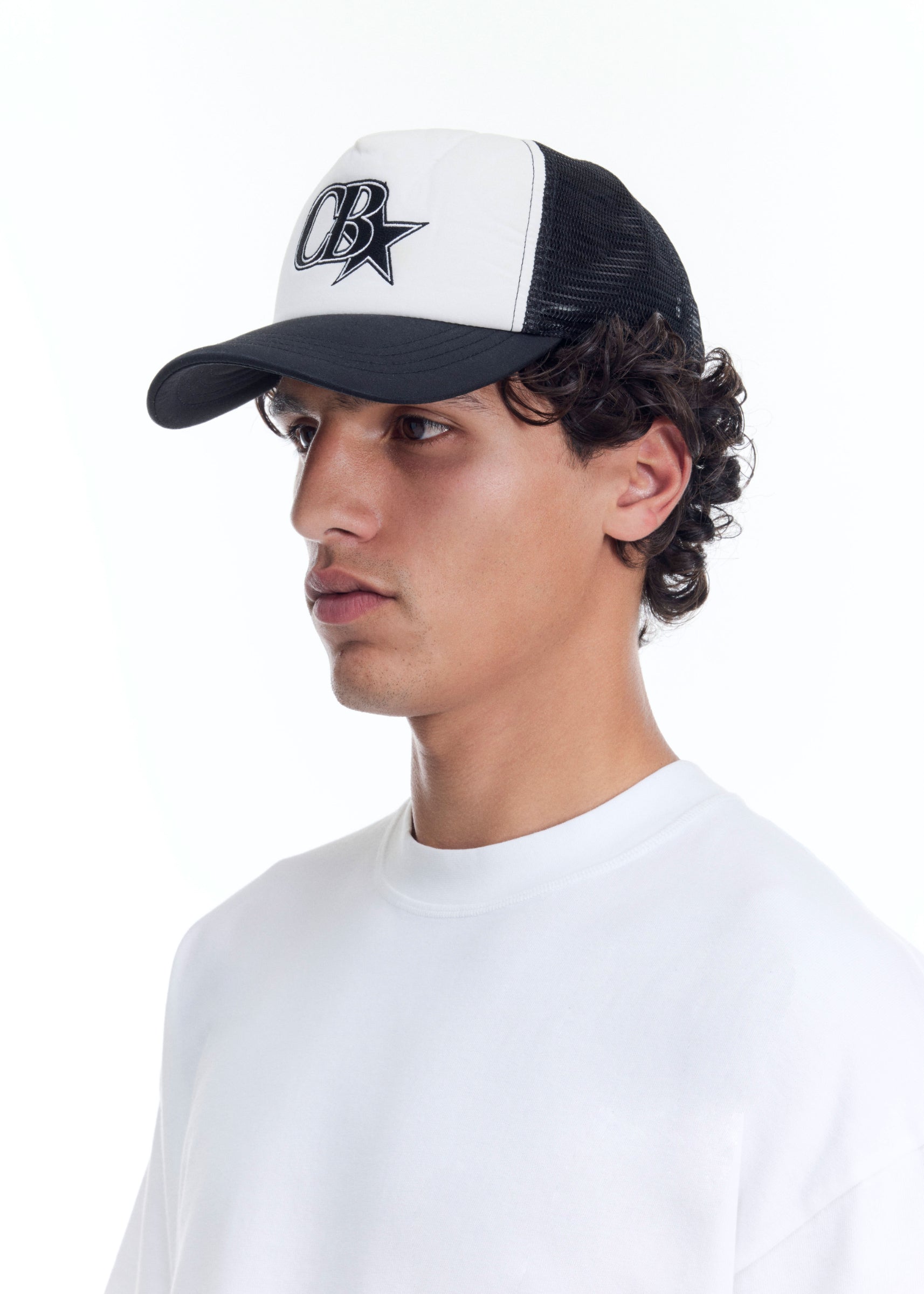VINTAGE STAR TRUCKER CAP