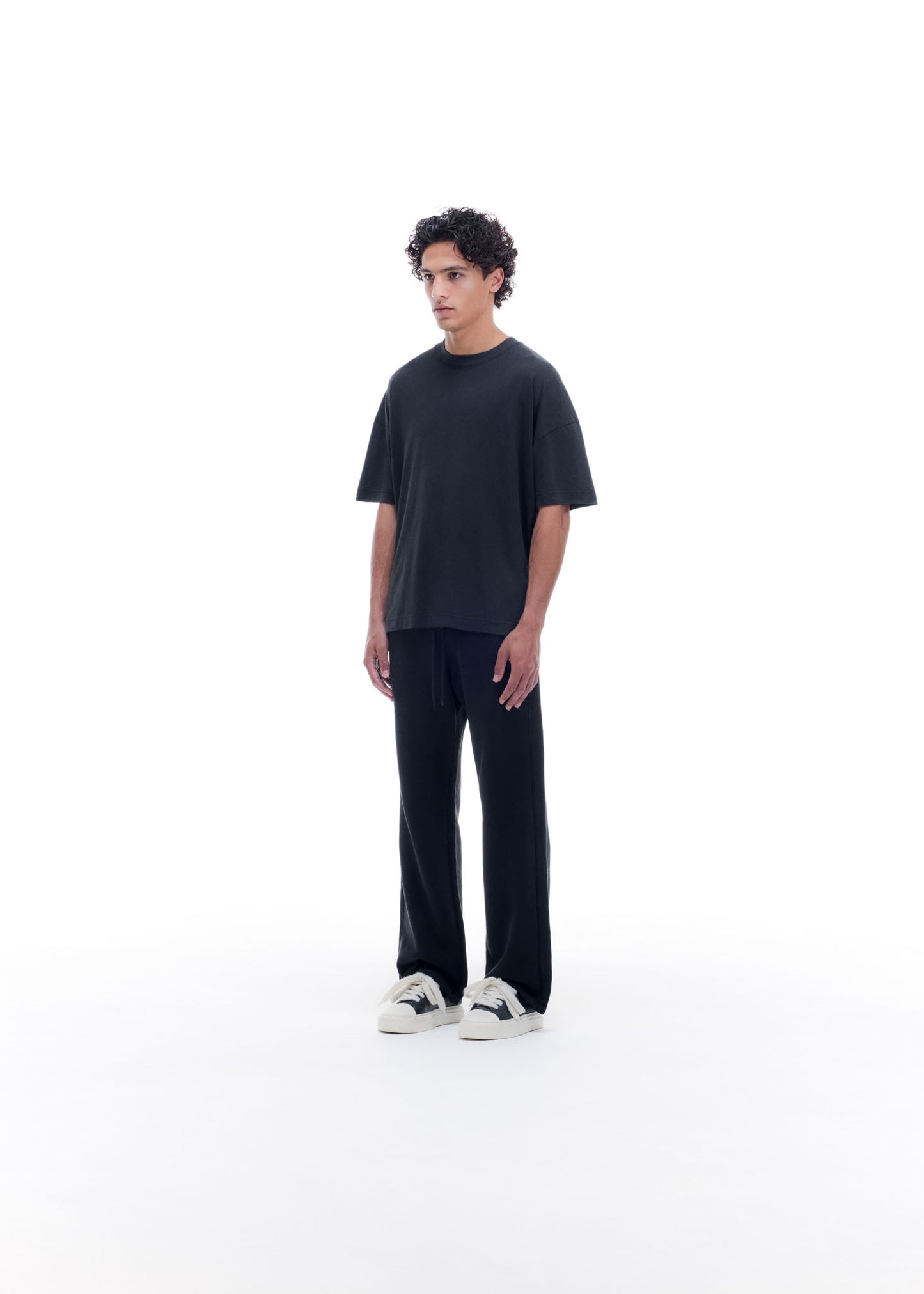 DISTRESSED LIGHTWEIGHT T-SHIRT