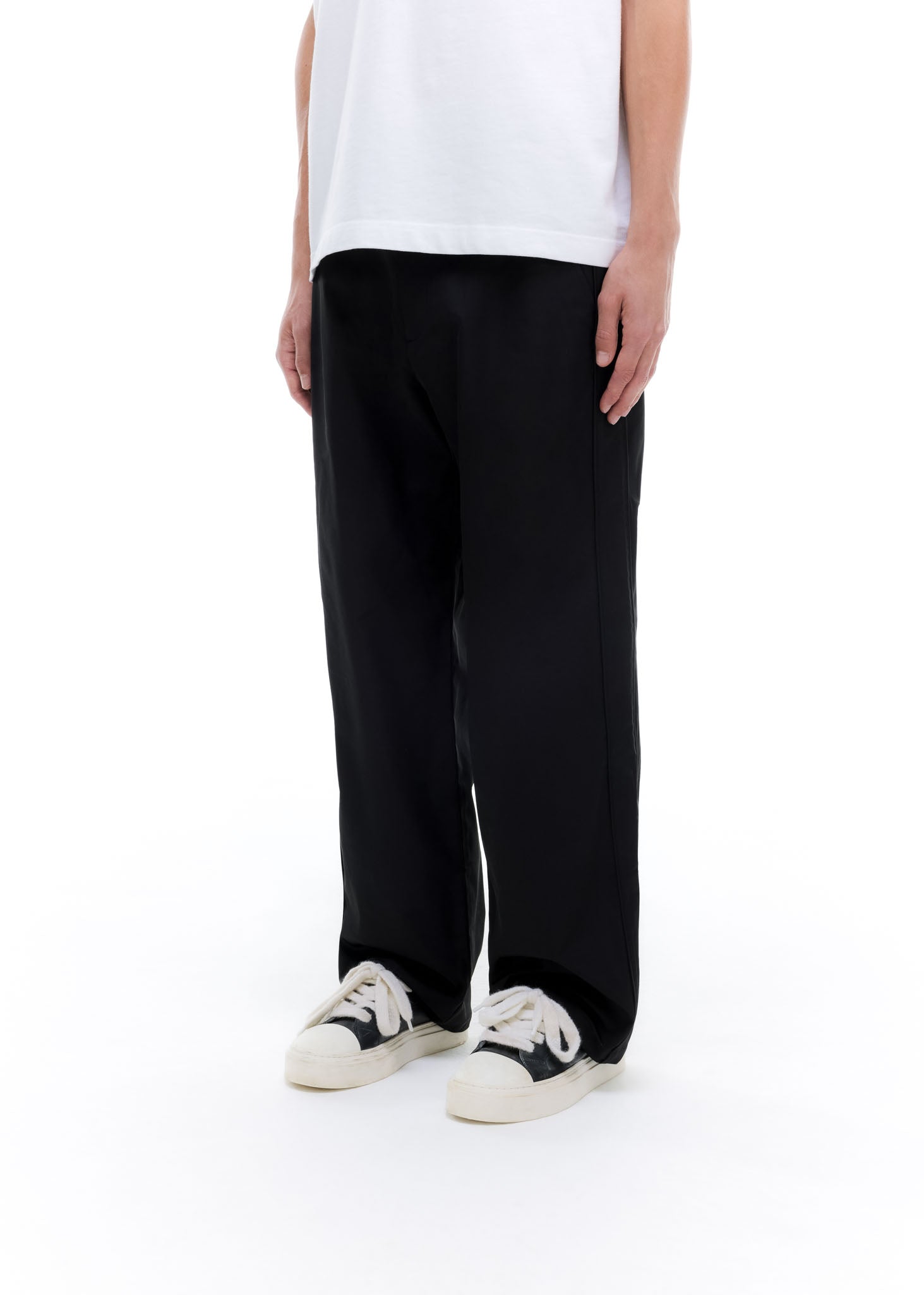 PIPED NYLON PANTS