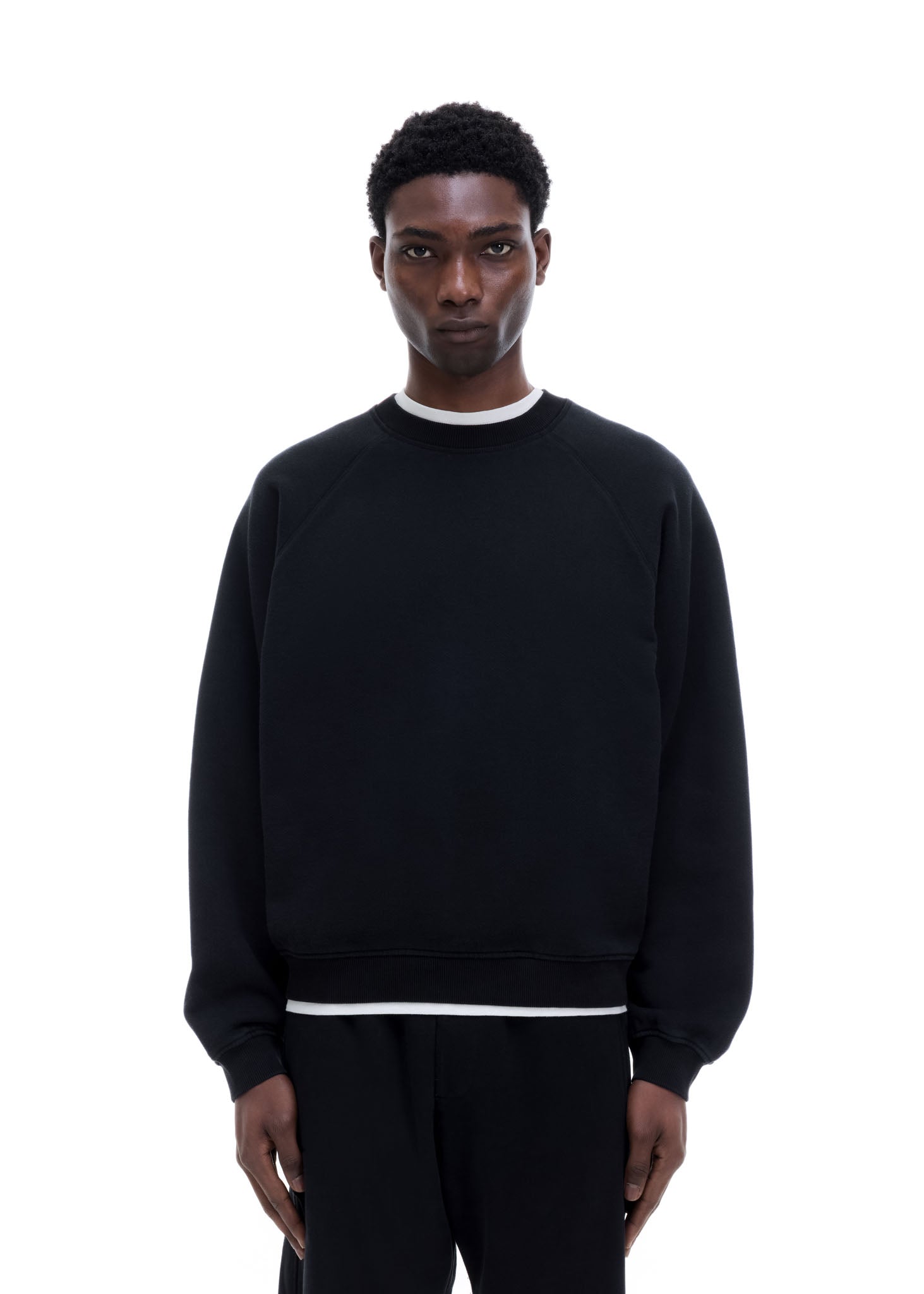 RAGLAN SWEATSHIRT