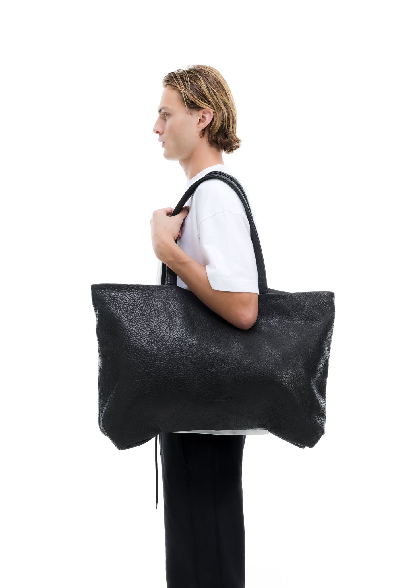 SHRUNKEN LEATHER HEATHROW HANDBAG
