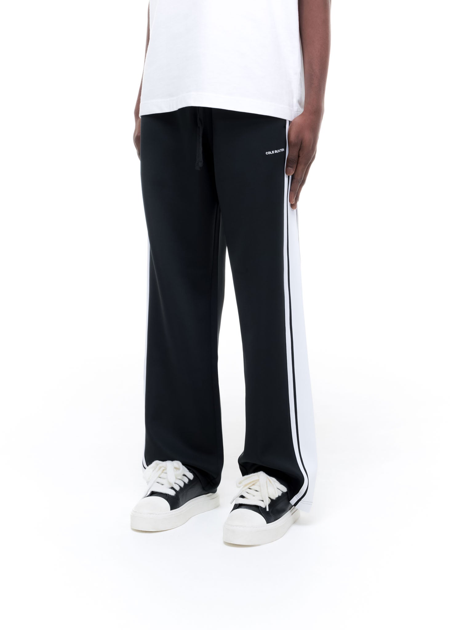 WIDE STRIPE TRACKPANTS