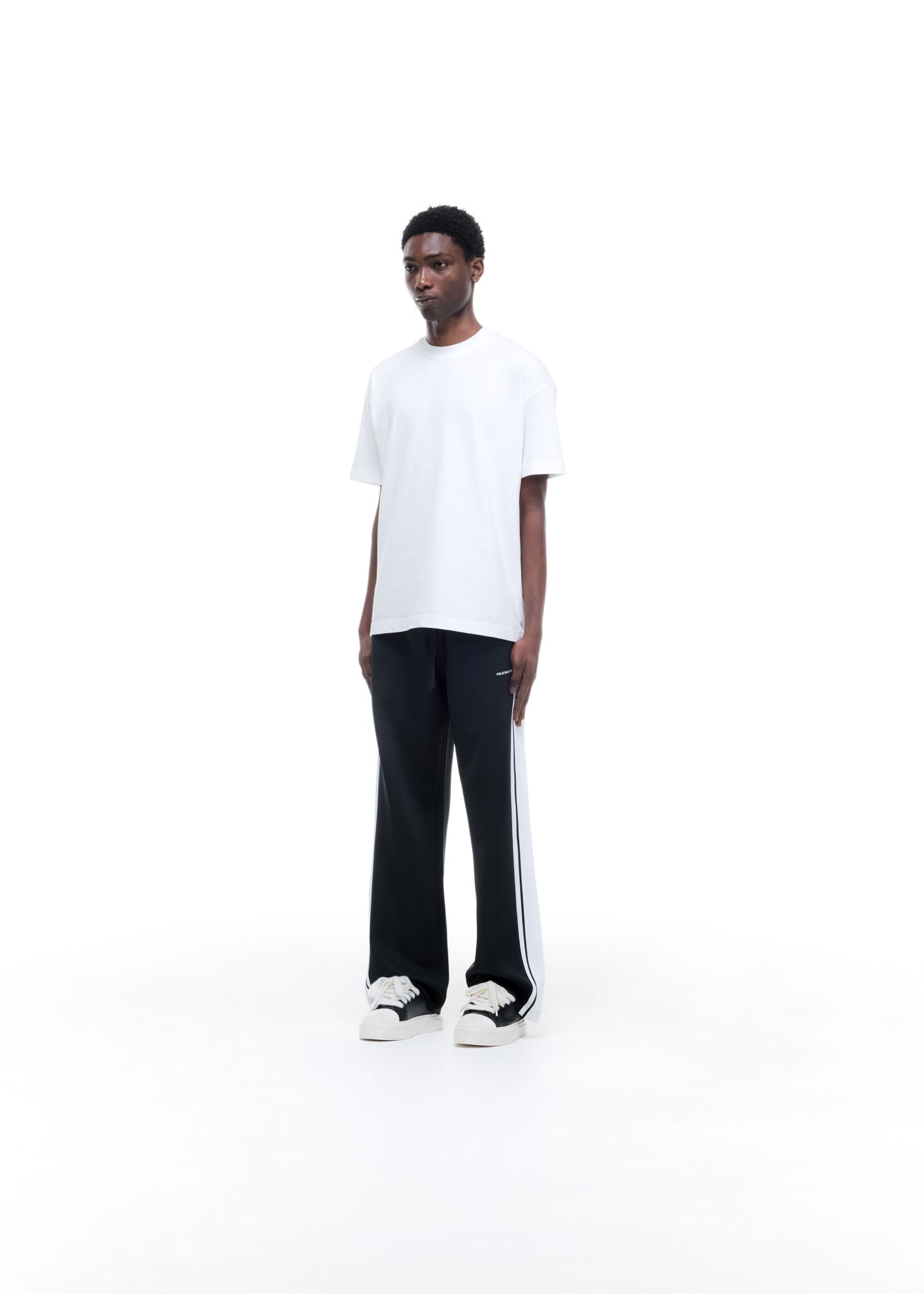 WIDE STRIPE TRACKPANTS